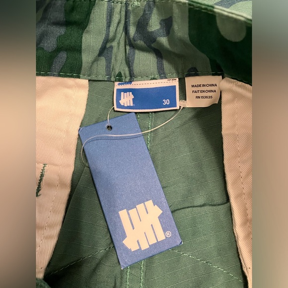 Undefeated Camo Tactical Pants NWT Size 30 - Picture 14 of 14